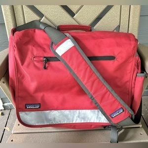 Patagonia Messenger Bag